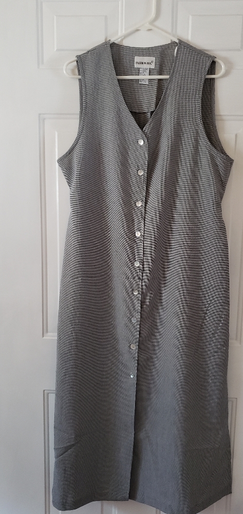 Sleeveless jumper